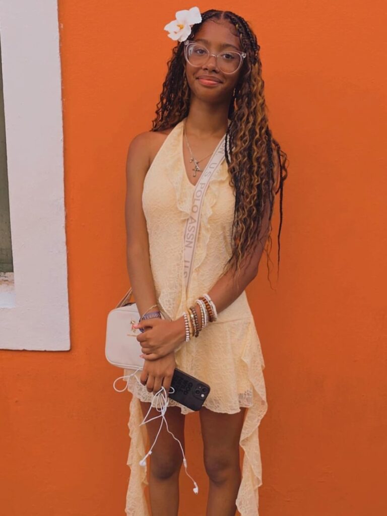 San Juan women
