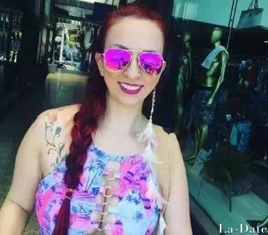 Laura Profile image 2