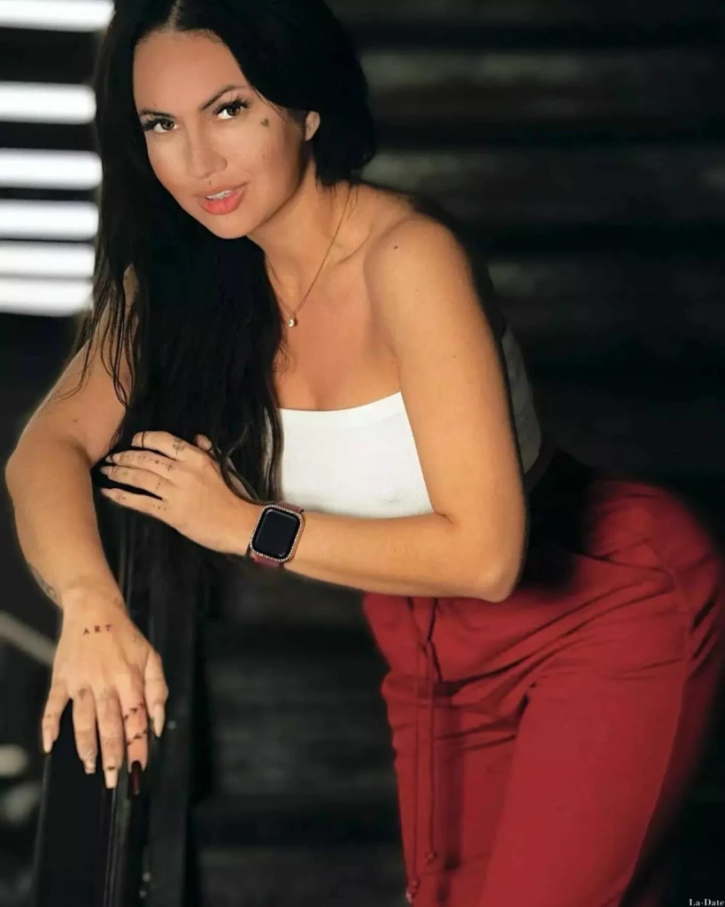 Cecibel Profile image 2