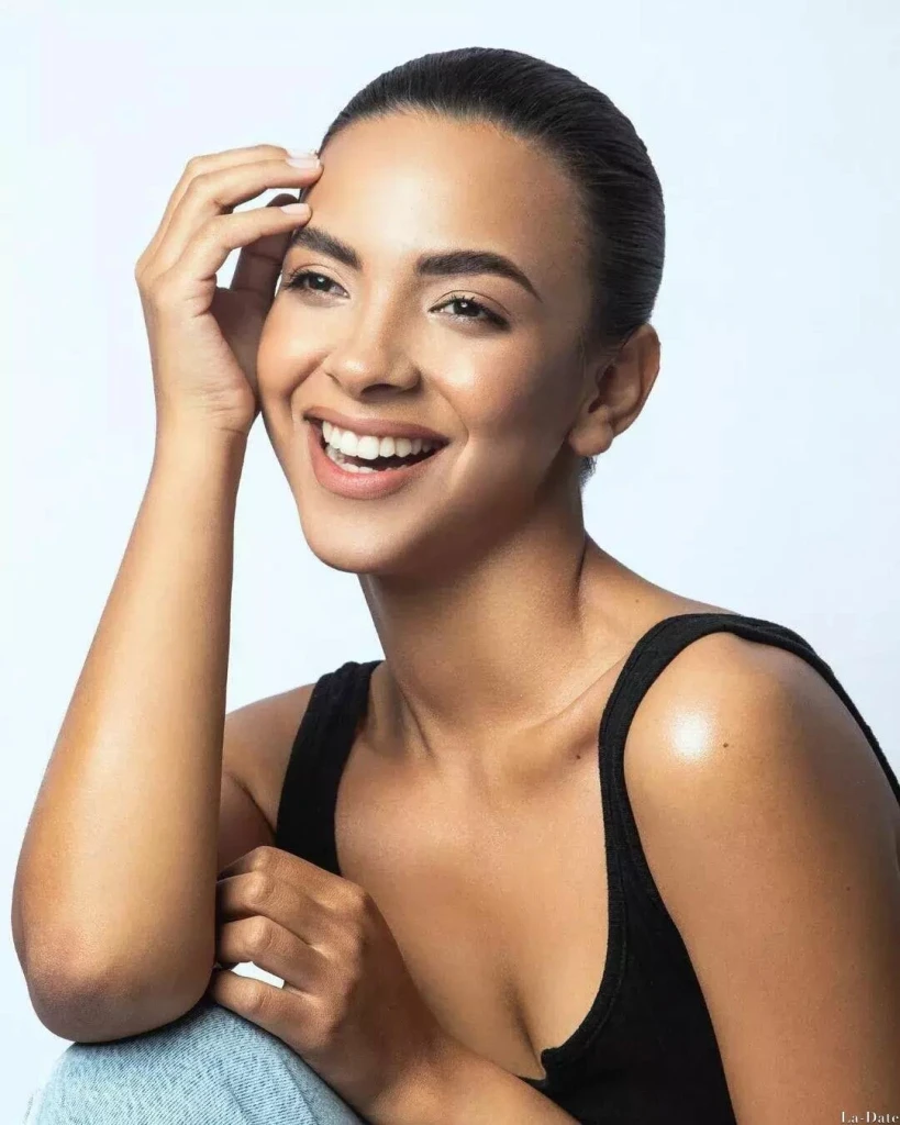 Valentina Profile image 4